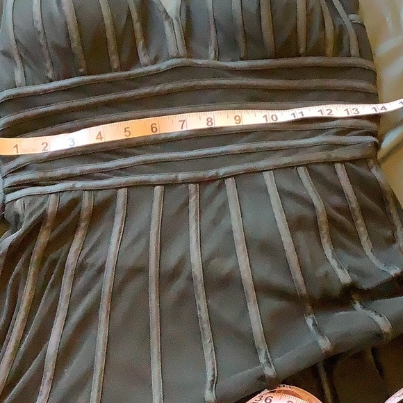 Stunning Black Halter Neck Cocktail Dress - Picture 8 of 10